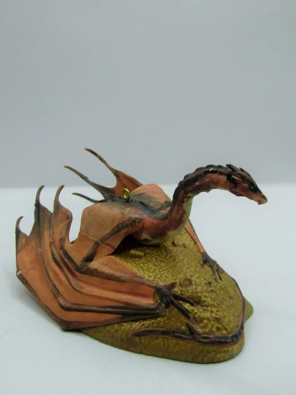 Hallmark 2015 Hobbit Smaug Awakens Ornament